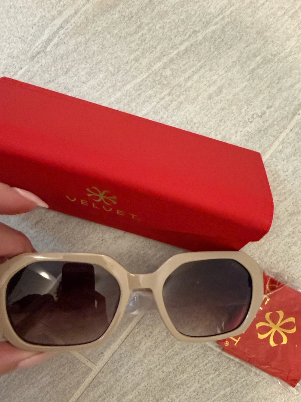 Nib velvet eyewear Nina Sunglasses - Biege